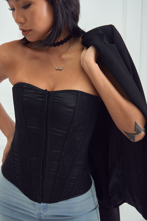 From Bedroom to Red Carpet: How Lingerie is Redefining Modern Fashion