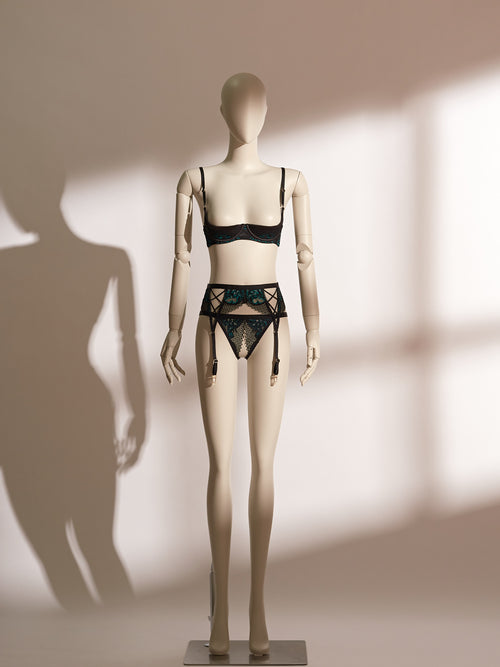 Esmé Garter Belt